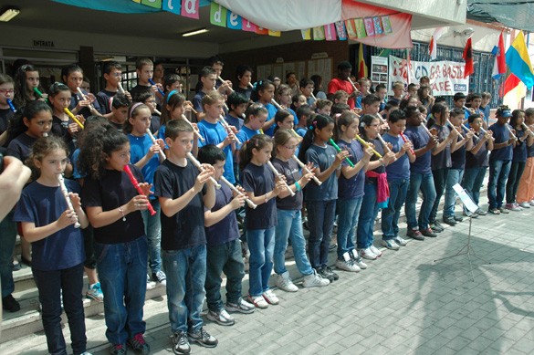 DSC_8563_585_389_90